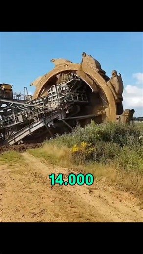 Dieser Koloss wiegt über 14.000 Tonnen!