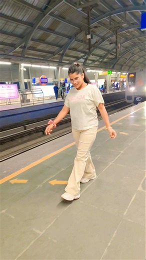 Tere Gulabi Labo pe #bollywood