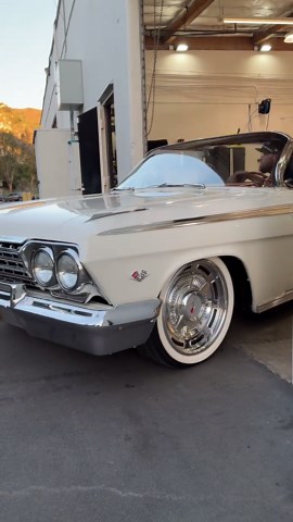 62’ Chevy Impala SS rollin’ through // full video dropping tomorrow #shinedetailingllc #chevy #62impala #62impalaconvertible #chevyimpala