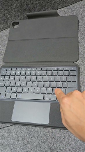 Keyboard iPad Pro 11 & iPad Air 10.9 Edisi Baru Ada Touchpad Besar, Case Magnet Tipis Elegan Nyaman