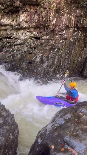 Fancied a beat down session. Ended up getting to ply in some boily water. @pyranha.kayaks firecracker is so playful on small run, although I can’t wait to bring a delirious here @nrsweb @rspaddles @springmelt_uk @better.days.outdoors @daniel_jones_kayak with the clip | Zach Flatt