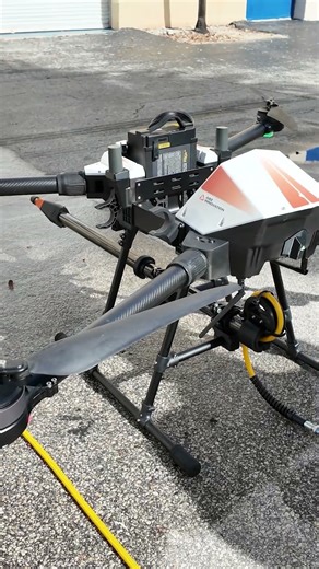 Here's What Comes With The ABZ Innovation C10 Cleaning Drone RTF Kit