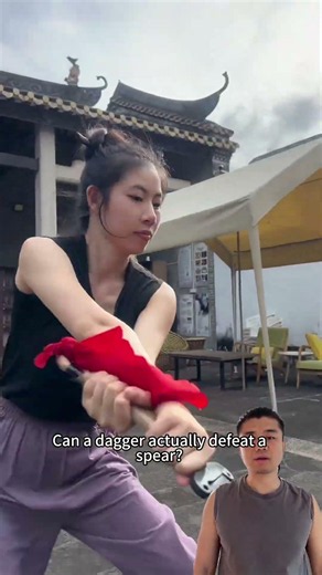 Can a dagger actually defeat a spear? In a real fight, that's virtually impossible #fighting