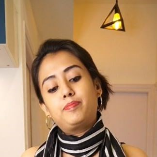 Virtual Diva (Diya Sen) | Do you try this Viral Fashion Hacks? When I saw this hack, I took my black & White Scarf and trying to do this... If you are feeling shy... | Instagram