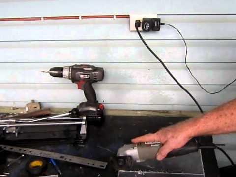 How to cut plexiglass the easy way