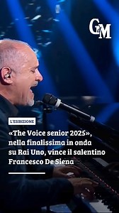 🏆 Francesco De Siena è il vincitore assoluto di «The Voice senior 2025». Il professore di musica originario di Morciano di Leuca, che dopo le blind audition era approdato prima alla semifinale, poi alla finale del programma in onda su Rai Uno, ha incantato pubblico e giuria. De Siena, che insegna presso l’istituto comprensivo di Morciano di Leuca, è stato incoronato, da appartenente al team del cantante Nek, nel talent show condotto da Antonella Clerici, che premia le più belle voci over 60. Tr