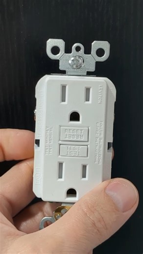 GFCI Outlet Installation - 6 Wire - Back Connection #diy