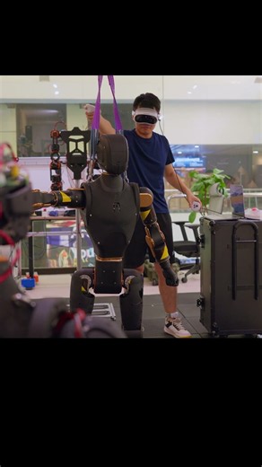 Day 345 of building Asimov, the most developer-friendly humanoid robot. Testing full-body teleop