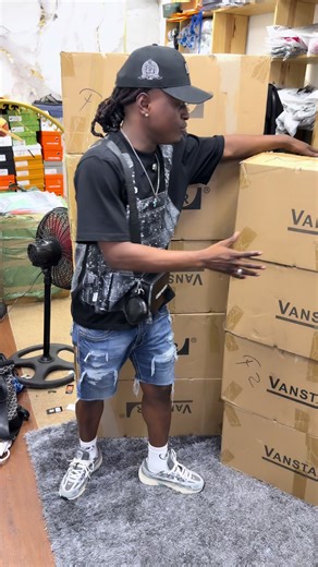 Marc Store Flow: Trending Vibes and Collaborations