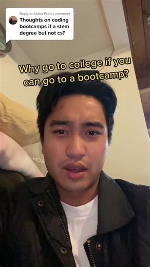 Coding Bootcamp vs Computer Science Degree: Which is Right for You?