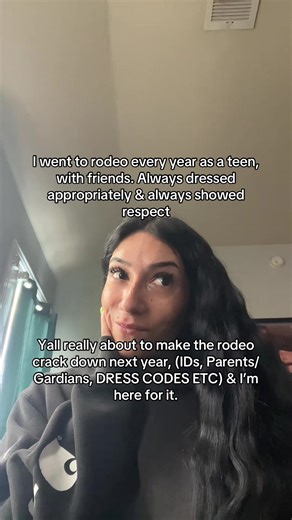 Edit— update from HLSR on my page! I used to go every single year, from a young girl all the way to my teens, then early adulthood. Never have I ever see it become this much of a literal shit show. We haven’t gone in years bc we knew it would eventually get to this point. It’s very sad what the energy the crowds have brought this year. Praying for all the workers, volunteers & animals, seems like something had been luming over it this year. 🤷🏻‍♀️ #houstonrodeo #fyp #foryoupage #hlsr #foryourep