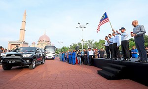 PM: Flood mitigation projects to be sped up