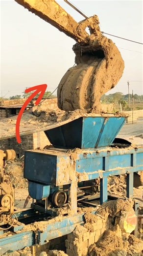 219K views · 1.6K reactions | Making mud for making raw bricks #reelsviralシ #reelsvideo #eatbhatta #video #service #photochallenge | Bangla Brick Factory | Facebook