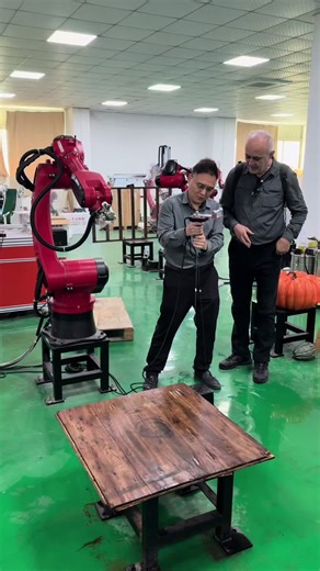 Introducing the Programming-Free Spraying Robot