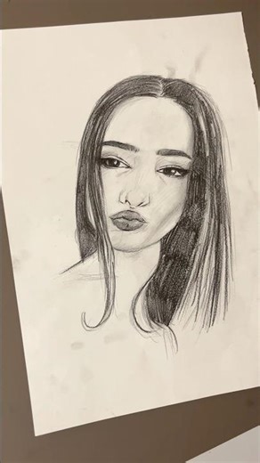 Drawing Dove Cameron #drawingtutorial #drawing #portraitfeed #tutorialdrawing #dovecameron
