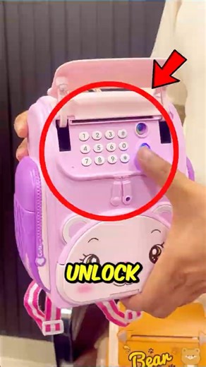 Top 3 Smart Backpacks for Smart Students! #cooltech #ilovegadgets