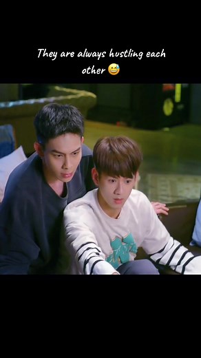 Since the first time the met, they were scratching each other😂 #staybymysidetheseries #staybymysideep1 #blseries #bltaiwan #taiwanesebl #blmovie #bllove #blkiss #boyslove #bltiktok #fujoshi #xuhuong #xbcyza #fy #foryoupage #fypシ