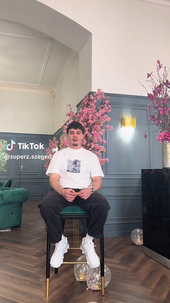 1 éves a SUPERZ. szegedi üzlete! 🎉 Június 22-én 15% kedvezmény minden teljes árú termékre! Gyere és ünnepelj velünk!❤️ 📍Címünk: 6720 Szeged, Kárász u. 9 #SUPERZSzeged #ExtraitDeParfum #parfum