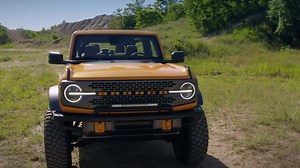2021 two-door Bronco Black Diamond series in Cyber Orange Metallic Tri-Coat with available Sasquatch™ off-road package. RESERVE YOURS NOW! | https://www.superiorfordzachary.com/research/2021-Ford-Bronco.htm#reserve | Superior Ford