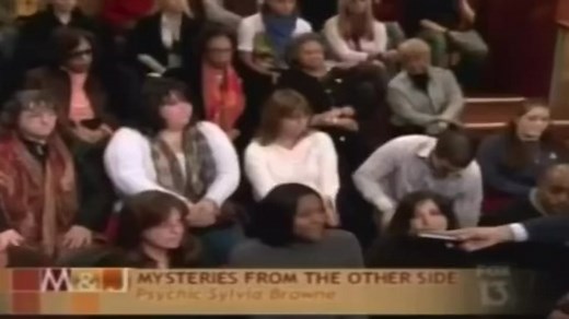 Sylvia always handled the most delicate of topics with such grace and sensitivity 😂🥴 It’s that line at the end that really gets me 😂😂😂 #sylviabrowne #asksylvia #camp #campy #psychic #psychicmedium