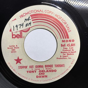 Tony Orlando And Dawn - Steppin' Out (Gonna Boogie Tonight)