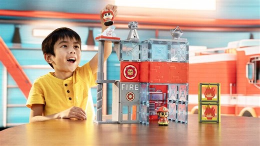 Magnetic Building Playsets