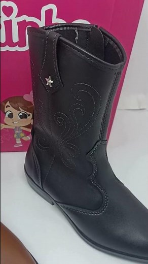Bota Molekinha Menina Infantil Napa Berlim com Detalhe Costurado