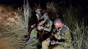 BASTION VASBYT: APRIL 2025 INTAKE This is the first bit of food these men had in 48 hours. DO THE REAL THING! Bastion Akademie is a PSIRA registered security company (PSIRA Reg. Nr. 4913423). Be placed as a Bastion Risk Solitions Operative upon successful completion of your 12-months Bastion Risk Solutions Operative Training in a high-income career in the Global Private Security Industry. Sign up TODAY for the August 2025 Intake! Call or WhatsApp Magda at 27 83 481-0107, or e-mail Magda at info@