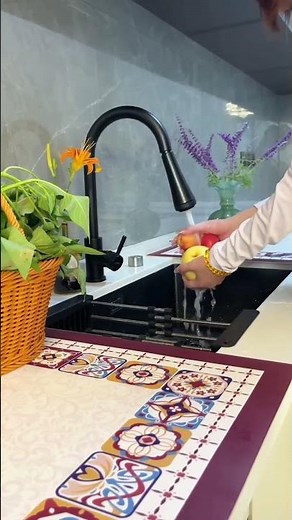 This is a perfect way to cover your tapletop📌