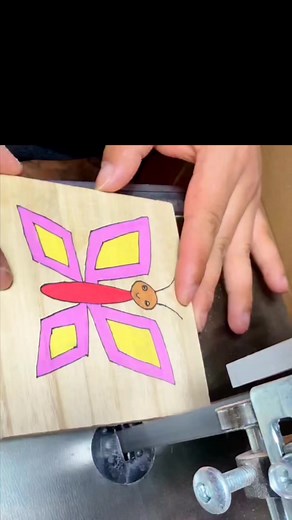 68K views · 107 reactions | #要怎麼不經意的讓另一一半看到這篇文 儀式感滿滿蛋糕小熊蠟燭旋轉褸盒️...