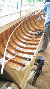 Building a large Half Hull model is no easy task — watch how our craftsmen bring it to life step by step! #HalfHull #ShipModel #WoodenBoat #ModelShipBuilding #Craftsmanship #Handcrafted #BoatLovers #OMHUSA | Ship Model