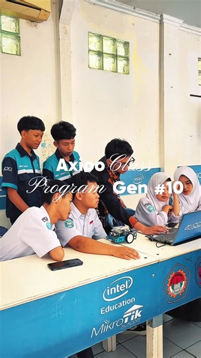 TJKT SMK NEGERI 1 CIPANAS on Instagram: "Seru!!! Bootcamp Robotic Axioo Class Program Gen 10. Master Trainer : M. Oktavian Nafisi & Tim dari PT. Mabito Karya Indonesia @smkn1cipanas_cianjur @adinnullah777 @axiooclassprogram @smknas.tjkt1_2025 #smkbisa #smkhebat #axiooclassprogram"