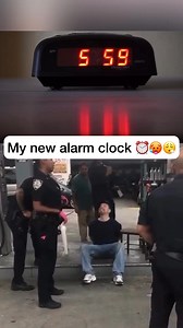 705K views · 7.1K reactions | My new alarm clock ⏰掠 #CheckComments #checkitout #cc | MellowRello | Facebook