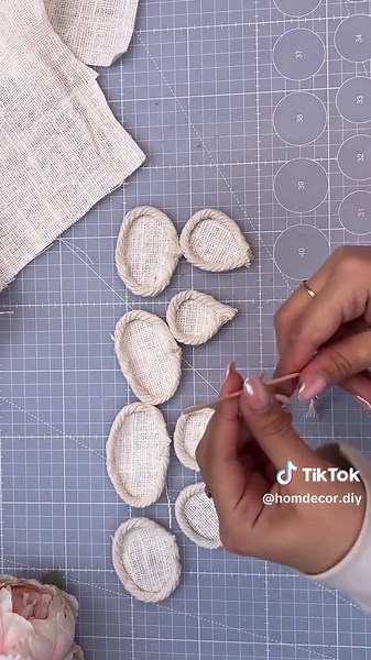 Creative DIY Ideas to Make Money from Trash