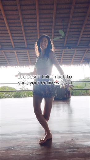 Mariposa Movement 🦋 on Instagram: "“One song… clarity returned.” — Sarah P. “I saw myself as the woman I’ve been trying to see.” — Katie It doesn’t take much to shift your entire week. Come dance with us on Zoom and see for yourself 😉 Doors are opennn for new sisters to join us inside @mariposa.movement’s The Sanctuary 🦋 An online ecstatic dance community for women using movement for somatic healing. 💞 Free 7-Day Trial Comment DANCE & we’ll send you the link 💃🏻🎧 #mariposamovement #dance #