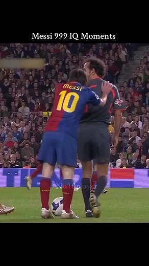 IQ moment of Lionel Messi.#messi #skills #football #barcelona #fans #highlightseveryonefollowers2025 #highlights2025 #highlightseveryone #highlightseveryonefollowers #highlight #hilights #reelschallenge #reelsviralシfb #reelsfacebook #reelsfbシ #reelsvideoシ #reelsfypシ #reelsviralシ #reelschallengereelschallenge #fypシ゚ #fypシ゚viralシfypシ゚ #fypageシ #fypシ゚viralシfypシ゚viralシalシ #fypシviralシ2024 #fypシ゚viralシ #fypシ #fypchallenge #football #highlightsシ゚ #footballplayer #footballskills #footballtraining #footw
