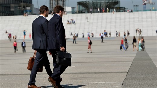 "La fête est finie": l'Apec signale un fort recul des recrutements de cadres en 2024... et en 2025