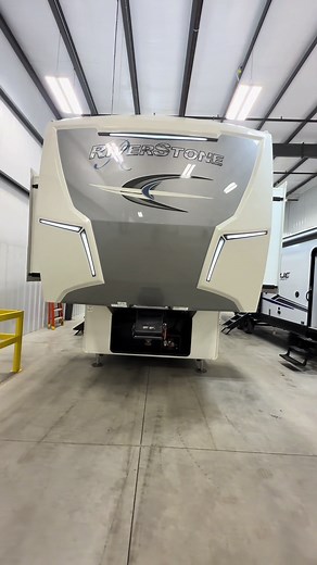 2025 Riverstone 42FSKG: Luxury Toy Hauler Overview