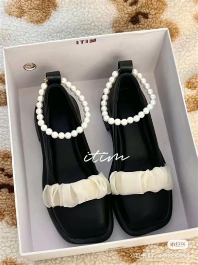 Beautiful shoes design❤️/chose according to your name letter#viral#shorts#subscribe#video