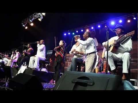 Eric Manana - Tsy maintsy mihira