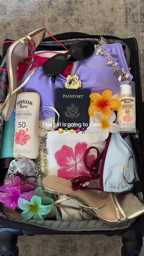 Discover Swimmable Beaches in Cabo