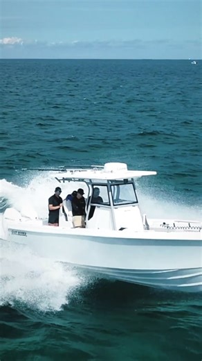 Reef Runner Boats on Instagram: "Reef Runner 280 running offshore"