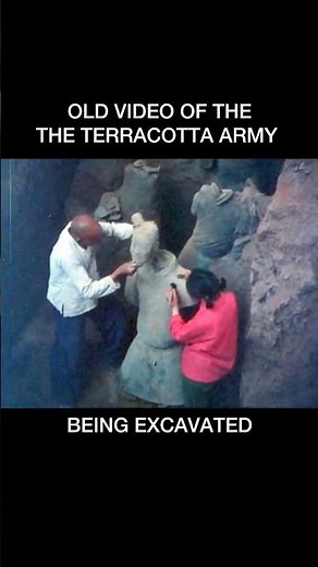 Old Video of Terracotta Army being Excavated