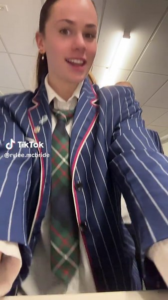 bringing back year 9 tiktoks #pranks #aprilfools @Ava Gardiner