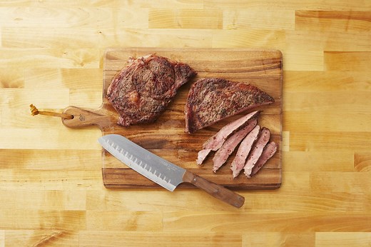 Here's How to Reheat Your Leftover Steak So It's Tender and Juicy