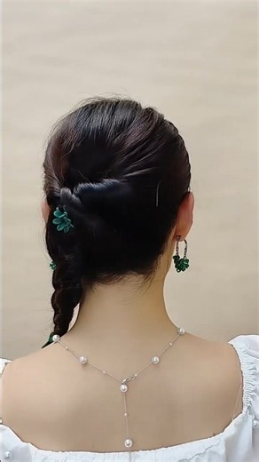 Effortless Half-Up Twist That Looks So Elegant! ✨ | Easy Hairstyle Tutorial #nikki #hairstyle #hair