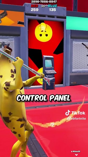 I got unlimited airstrikes in Crazy RVB #redvsblue #gaming #fortnite #fyp #trending