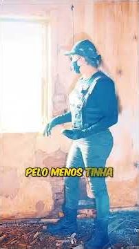 Uma mulher pulou da janela para chamar a atenção da Rosy