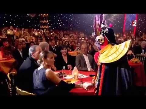 Amazing Chinese Face Mask Changing Magic