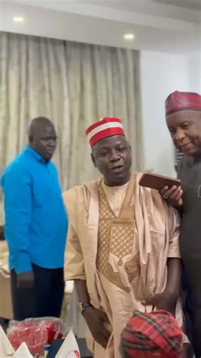 Kwankwasiyya movement on Instagram: "Mai Girma Jagoran Jam’iyyar NNPP Sen. Rabiu Musa Kwankwaso ya karbi bakuncin shugabancin Lafiya Jari wanda sukazo daga sassan kananan hukumomin jahar Kano daban-daban domin gaisuwar girmamawa agareshi tareda yi masa bangajiya da fatan Allah Ubangiji Ya karawa jagora lafiya."